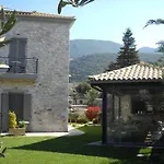 Casa di campagna Elaion