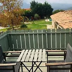 Elaion Casa rural Ellinikón