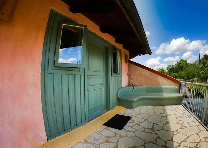 Elaion Country house *