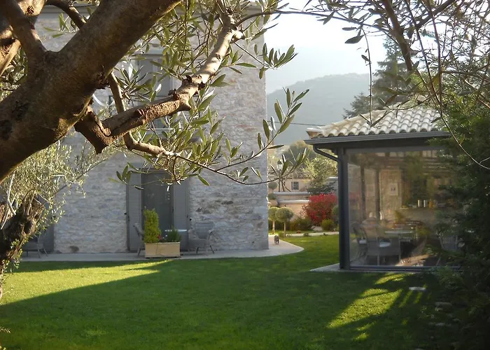 Landhuis Elaion Ellinikón