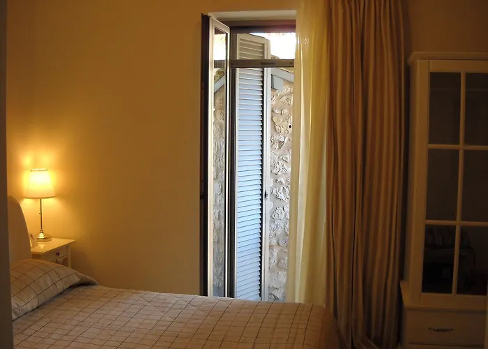 Landhuis Elaion Ellinikón